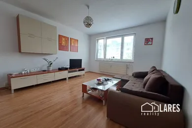 Квартири в оренду, 3-кімнатні, Prievidza · €600