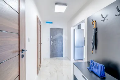 Na prenájom 2-izbový byt, 51 m², Strážske, Obchodná