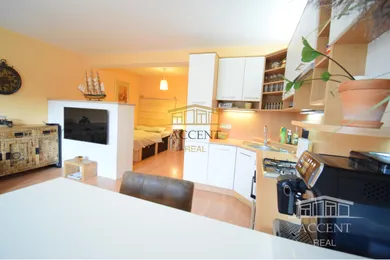 Na prenájom 1-izbový byt, 45 m², Miloslavov, Agátová
