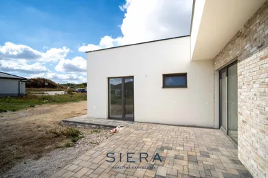 Na predaj 4-izbový dom, 131 m², Suchá nad Parnou