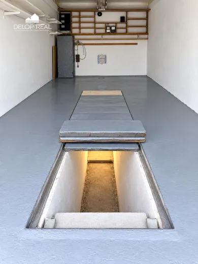 Na predaj objekt, 18 m², Bratislava-Karlova Ves, Púpavová