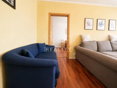 Na prenájom 2-izbový byt, 56 m², Piešťany