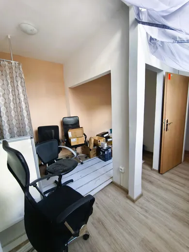 Na prenájom komerčné, 83 m², Bratislava-Ružinov, Trnavská cesta