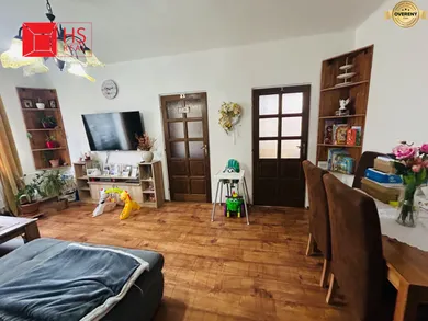Byty na predaj 3-izbový, Nové Zámky · €118 000
