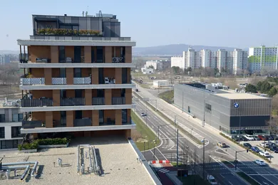 Na predaj 3-izbový byt, 66 m², Bratislava-Petržalka, Zuzany Chalupovej