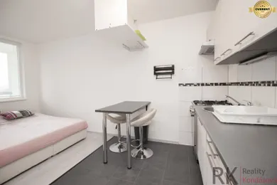 Na prenájom 2-izbový byt, 39 m², Košice-Juh, Žižkova