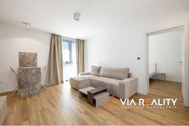 Квартиры в аренду, 2-комнатные, Bratislava-Ružinov · €720