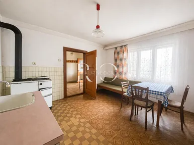 Na predaj 2-izbový dom, 150 m², Detva, -