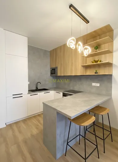 Na prenájom 2-izbový byt, 43 m², Bratislava-Podunajské Biskupice