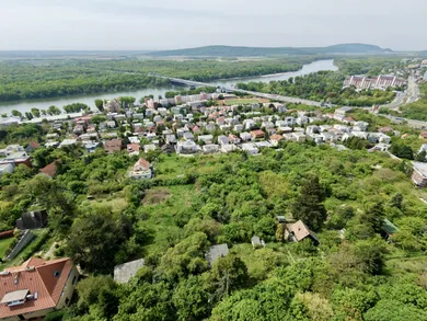 Na predaj pozemok, 566 m², Bratislava-Staré Mesto, Údolná