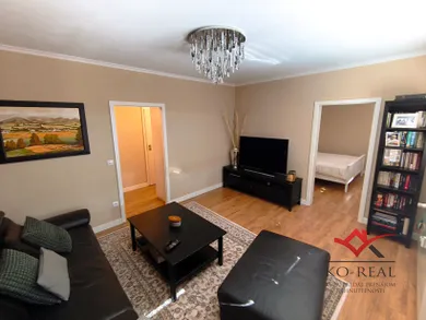 Na predaj 4-izbový byt, 85 m², Nové Mesto nad Váhom, Tematínska