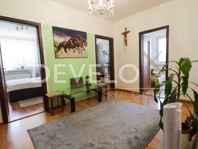 Na predaj 3-izbový byt, 68 m², Pezinok, Puškinova