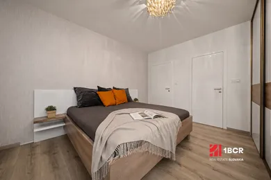 Na predaj 4-izbový byt, 120 m², Bratislava-Ružinov, Jégého