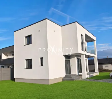 Na predaj dom, 139 m², Čaňa