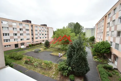 Mieszkania na sprzedaż, 4-pokojowe, Bratislava-Petržalka · €290 000