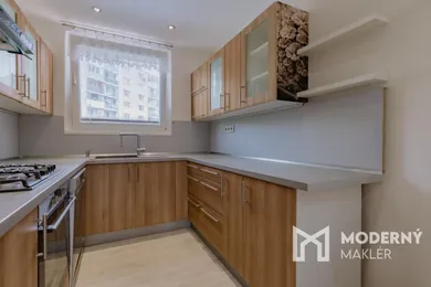 Na prenájom 3-izbový byt, 66 m², Martin