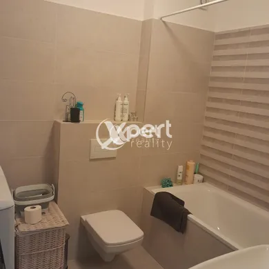 Na prenájom 2-izbový byt, 46 m², Hamuliakovo, Scilová