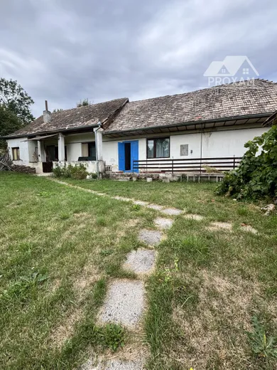Na predaj 3-izbový dom, 150 m², Nové Hony, žiadna