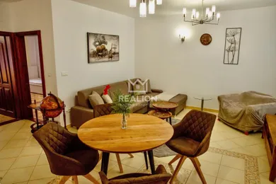 Mieszkania na wynajem, 3-pokojowe, Bratislava-Petržalka · €1150