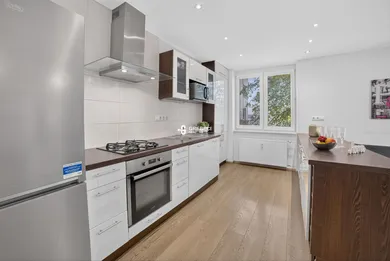 Na predaj 2-izbový byt, 59 m², Bratislava-Ružinov, Prievozská