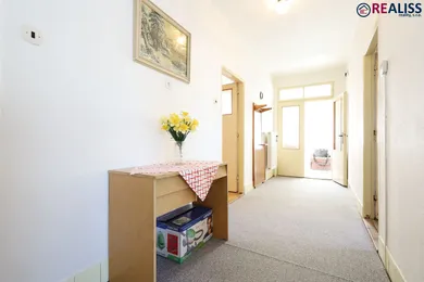 Na predaj 4-izbový dom, 165 m², Pochabany