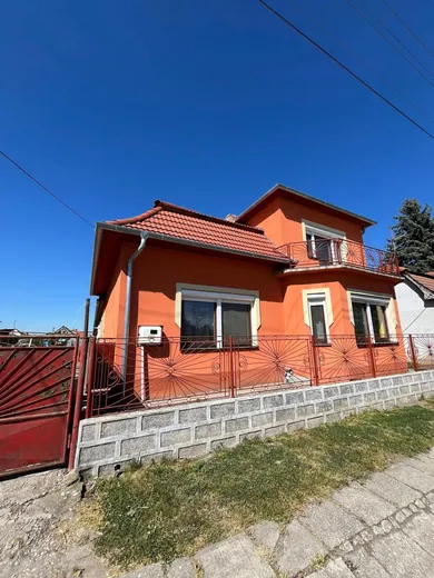 Дома на продажу, Bíňa · €165 000