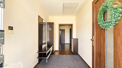 Na predaj 4-izbový dom, 174 m², Galanta