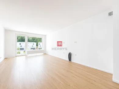 Na predaj 1-izbový byt, 36 m², Bratislava-Dúbravka, Agátová