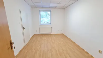 Na prenájom komerčné, 94 m², Žilina