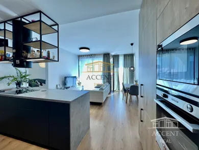 Na prenájom 3-izbový byt, 74 m², Bratislava-Nové Mesto, Vajnorská