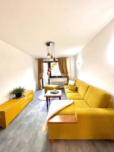 Квартиры в аренду, 3-комнатные, Nové Zámky · €600