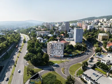 Na predaj 3-izbový byt, 65 m², Bratislava-Nové Mesto, Jaskový rad