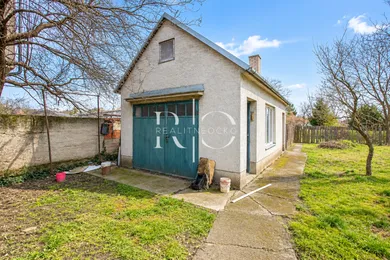 Na predaj 3-izbový dom, 90 m², Malacky, -