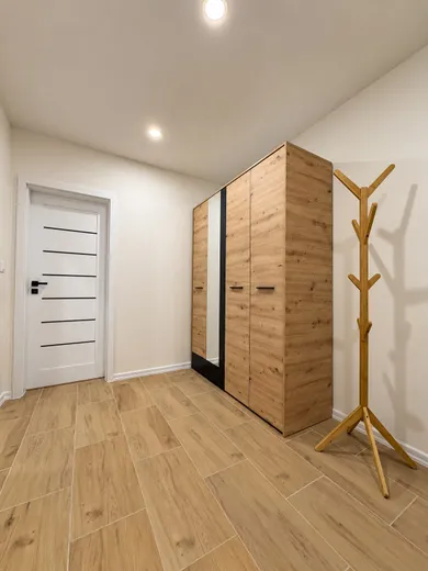 Na prenájom 2-izbový byt, 50 m², Trnava, Trnava / Hospodárska