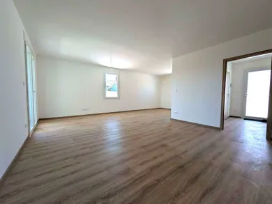 Na predaj 4-izbový dom, 114 m², Galanta