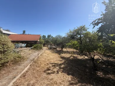 Na predaj pozemok, 151 m², Košice-Pereš, Bystrická ulica