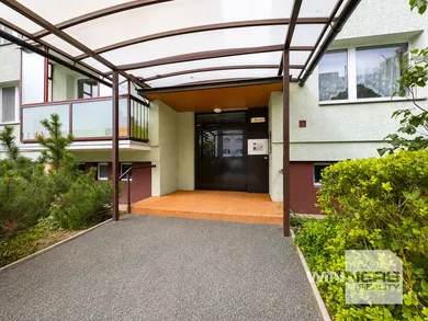 Na predaj 3-izbový byt, 75 m², Martin, V. Šípoša, Ľadoveň