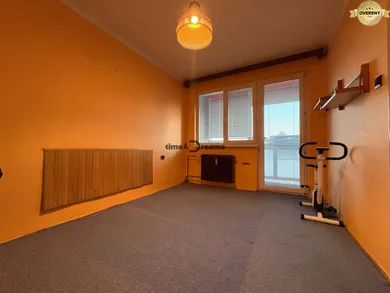 Na predaj 3-izbový byt, 62 m², Levice