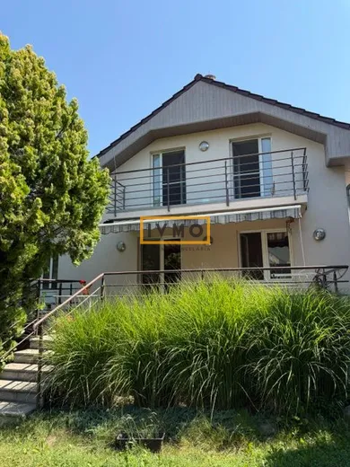 Domy na predaj 5-izbový, Bratislava-Vrakuňa · €499 000
