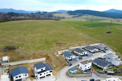 Działki na sprzedaż, Považská Bystrica · €99 900