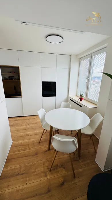Na predaj 2-izbový byt, 54 m², Košice-Staré Mesto