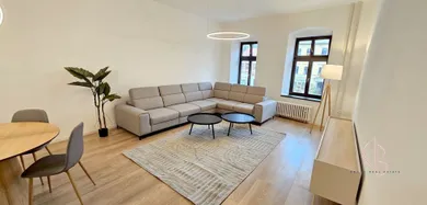 Byty na prenájom 2-izbový, Banská Bystrica · €810
