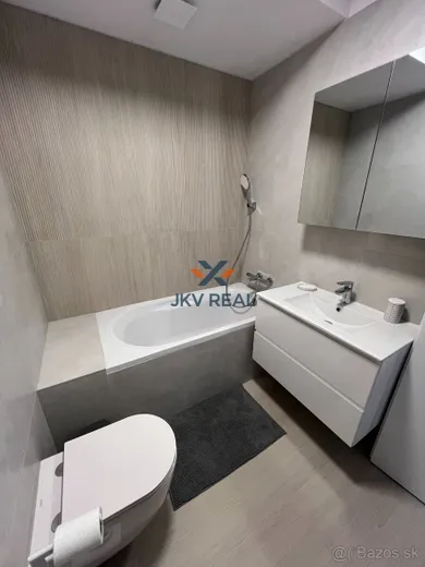 Na prenájom 3-izbový byt, 62 m², Prešov