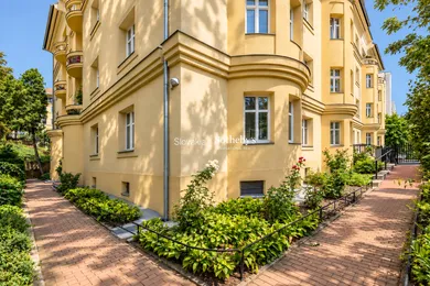Na predaj 3-izbový byt, 94 m², Bratislava-Staré Mesto, Palisády