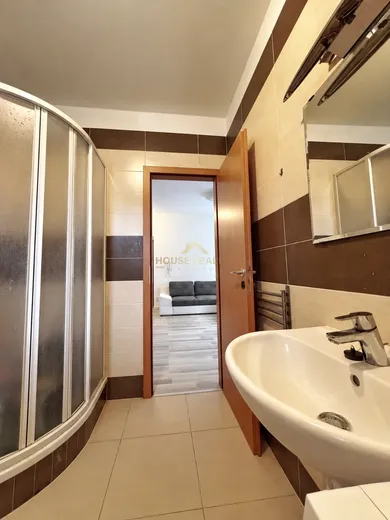 Na predaj 1-izbový byt, 27 m², Bratislava-Petržalka, Andrusovova