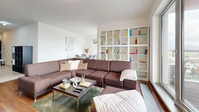 Byty na prenájom 4-izbový, Žilina · €1 600