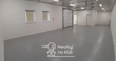 Na prenájom komerčné, 93 m², Nové Zámky, Gúgska