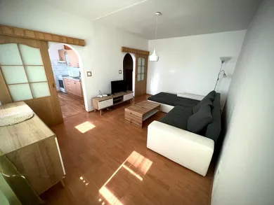 Na prenájom 2-izbový byt, 58 m², Zvolen, Imatra