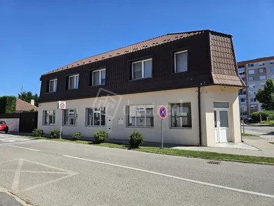 Na prenájom komerčné v Galanta · €1 000 · Pôvodný stav