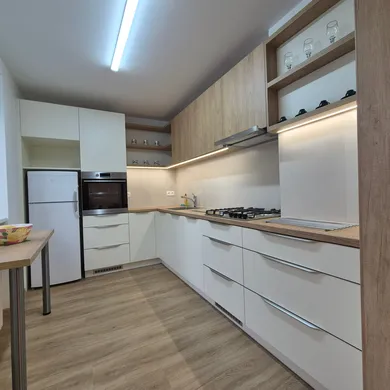 Na prenájom 3-izbový byt, 72 m², Myjava, Nám. M. R. Štefánika